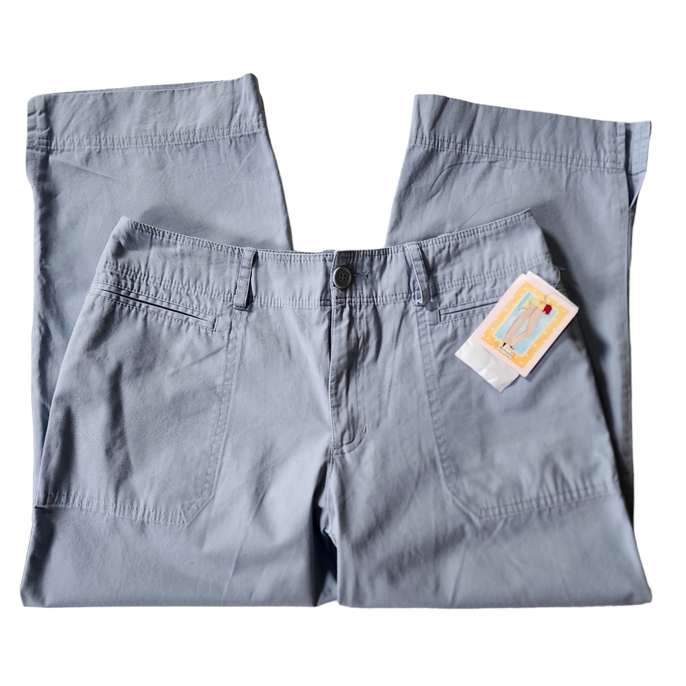 Liz Claiborne Michaela Cropped Pants Sz 10 NWT - Picture 2 of 6